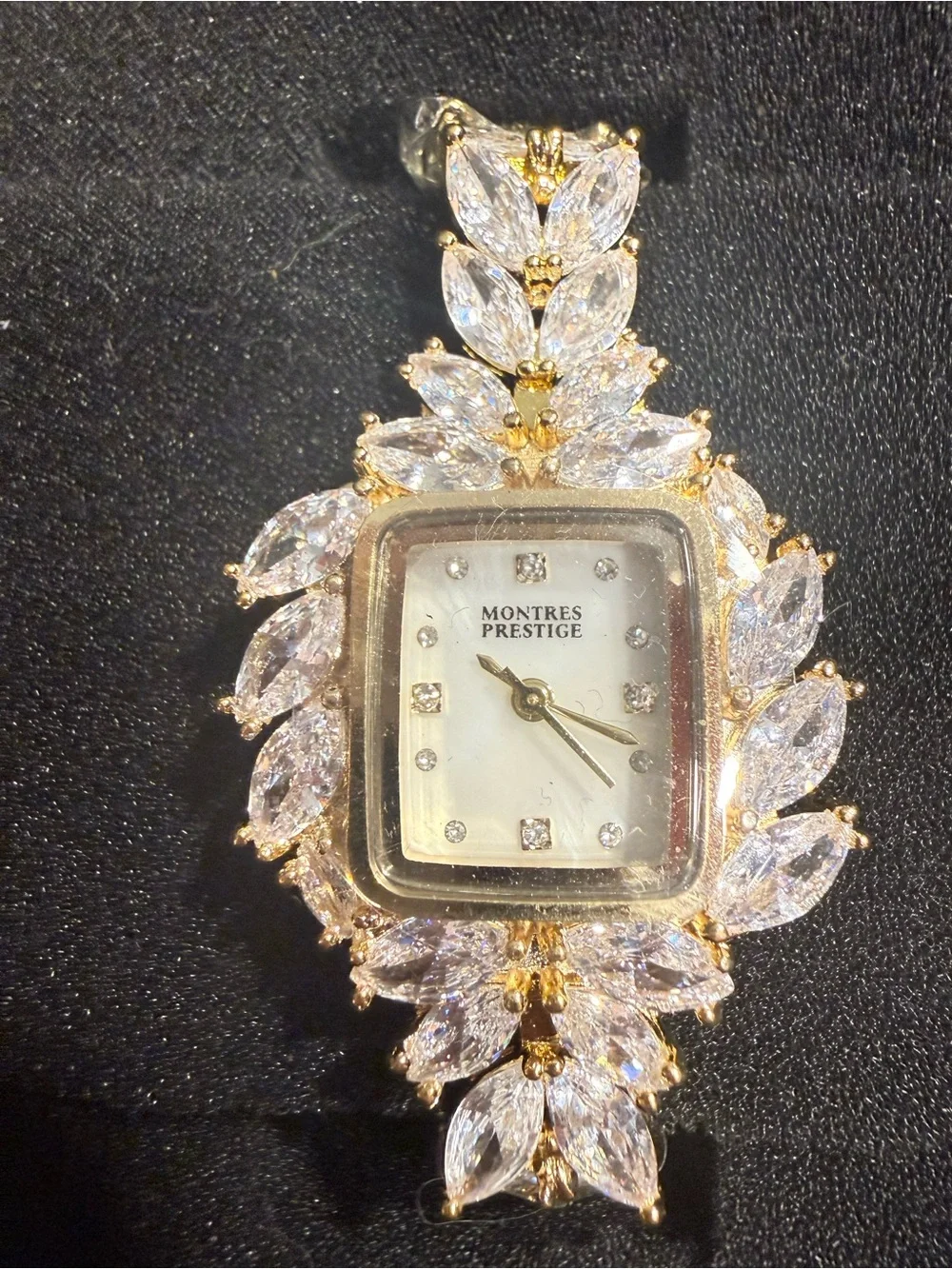 Montres Prestige X Invicta Women's Watch - 30mm, Gold-Real Austrian Pave Crystal